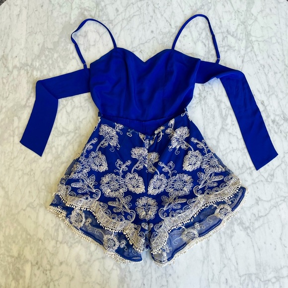 Lovers + Friends Gabriella Romper Marine Blue - Picture 6 of 6